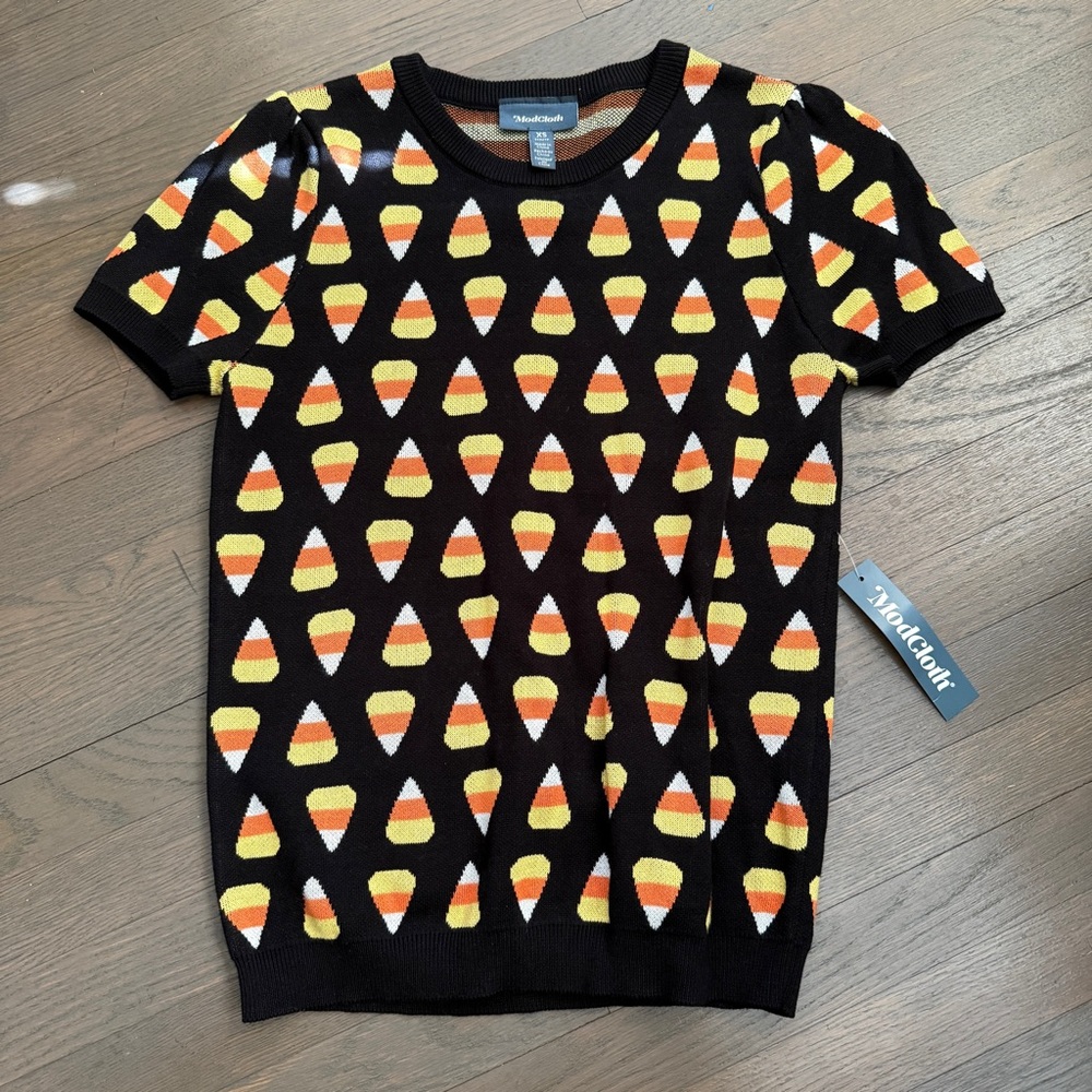 Mod cloth Sweet as Candy Corn Short Sleeve Sweater xs
